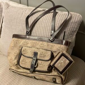 Dooney Bourke bag